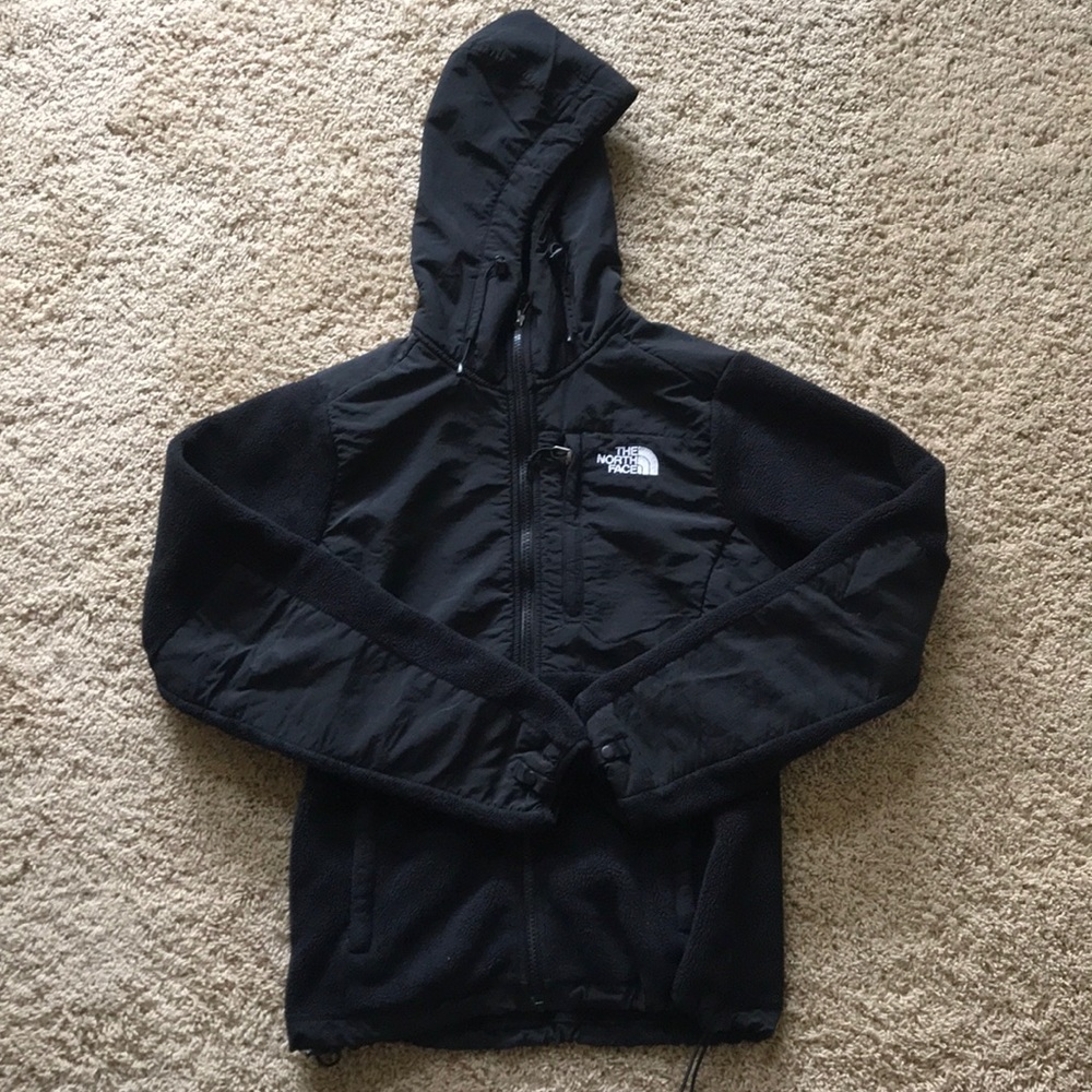 Perfect Condition North Face Jacket - image 1